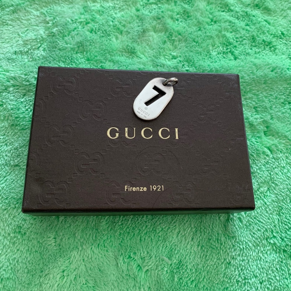 Gucci necklace pendant